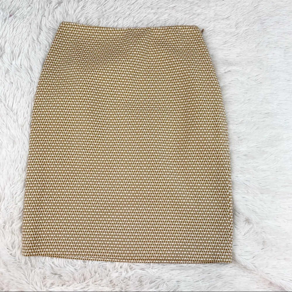 Kors Michael Kors women's chevron print pencil skirt made in Italy stretchy